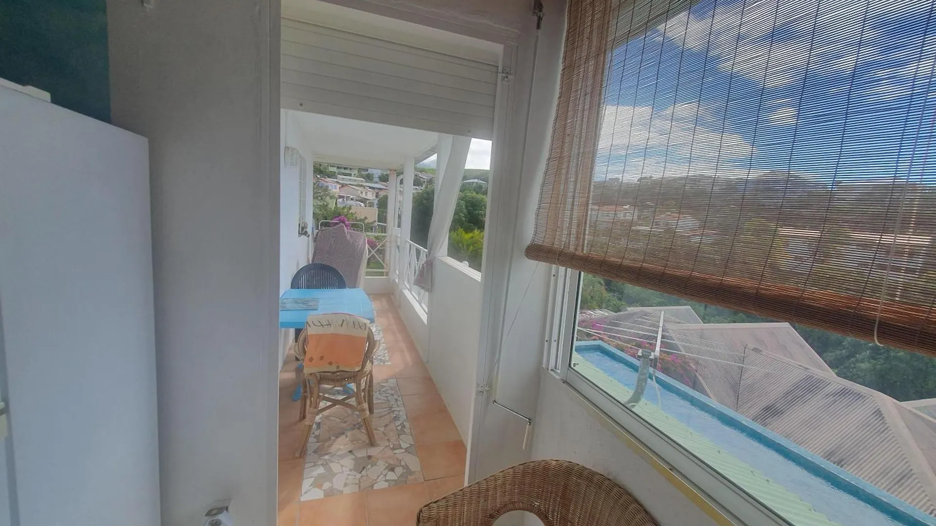 T3 Atypique Le Carbet Apartment